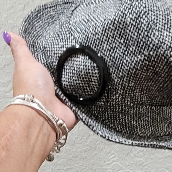 Arden B. Tweed Belt Bucket Hat - Picture 2 of 8
